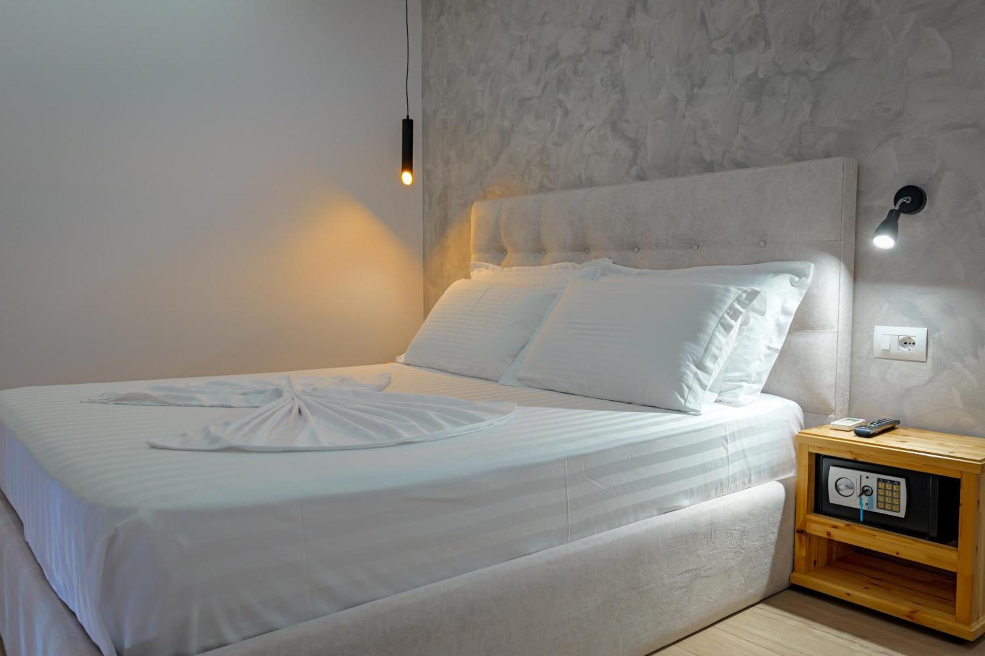 Villa Juna Beach Sarande Exterior photo